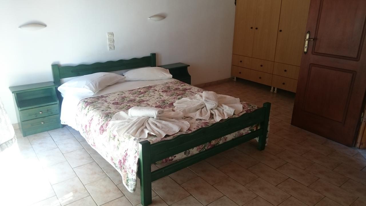 Dakis Studios Keri Ngoại thất bức ảnh