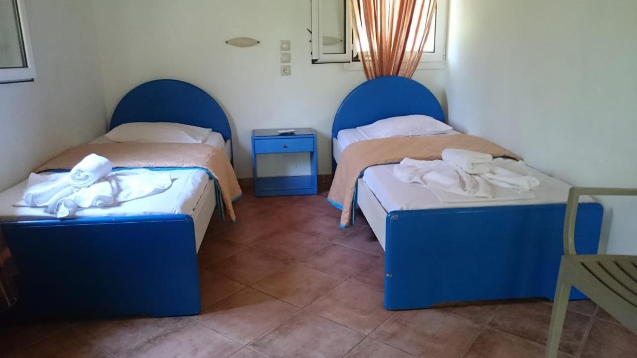Dakis Studios Keri Ngoại thất bức ảnh
